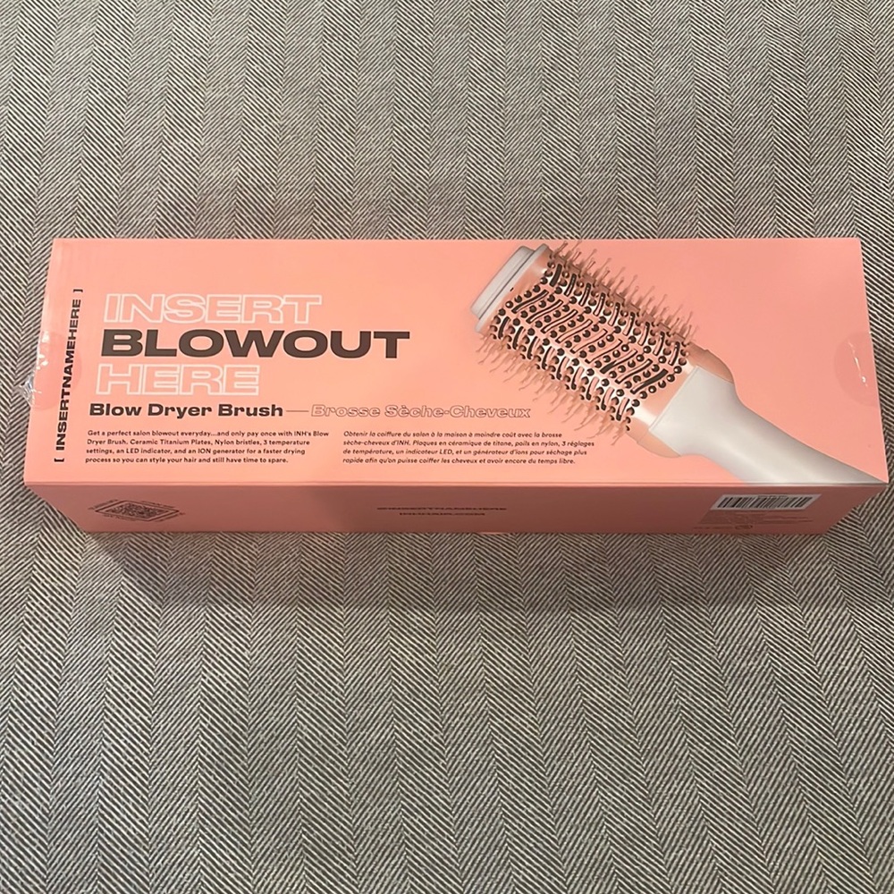 Insert Name Here blowout brush